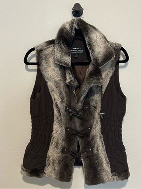 Montanaco Brown Faux-Fur Trimmed Vest
